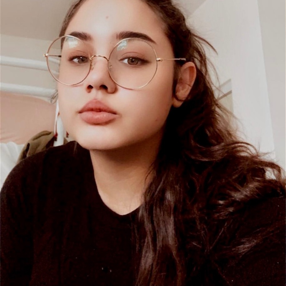 Meet your Posher, Miscie